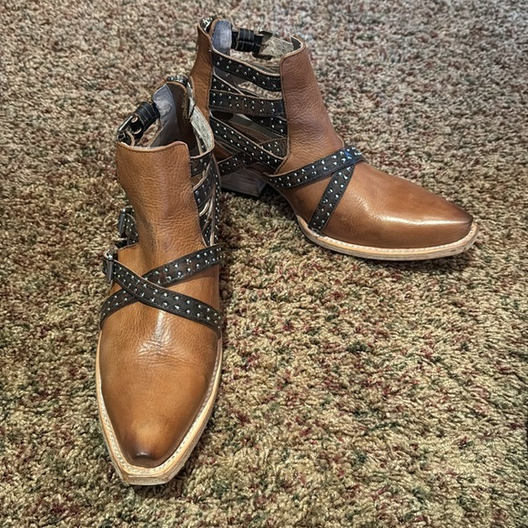 Freebird WASP - Picture 1 of 8